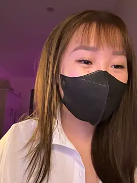 Snapshot of Miumeo20 chatting on 2, 4, 2026 Miumeo20 online show from 2, 4, 2026