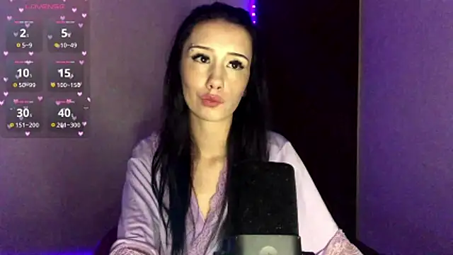 ellienymph online show from 1, 3, 2026