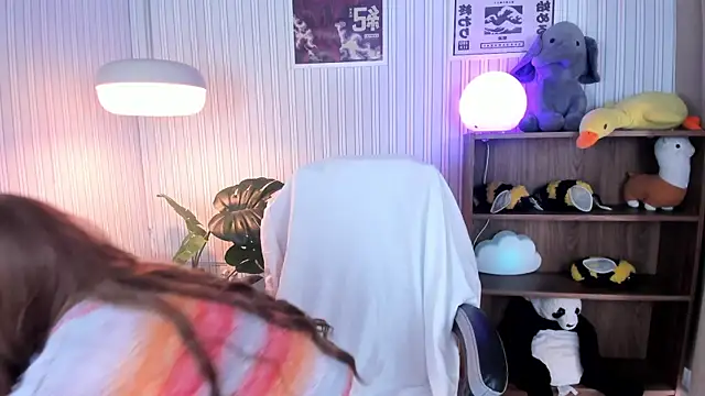 Snapshot of simone_sky chatting on 8, 1, 2026 simone sky online show from 8, 1, 2026