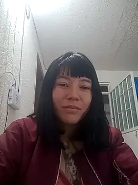 Angeline  Thompson online show from 16, 12, 2025