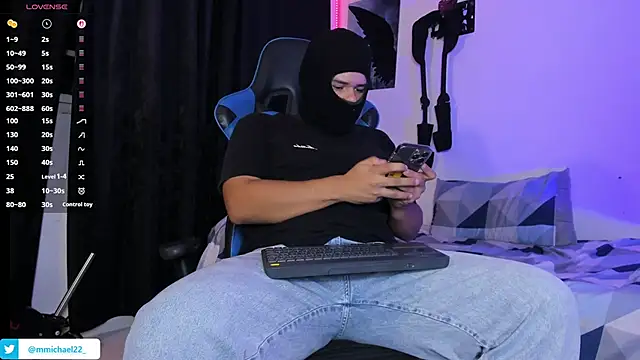 Snapshot of michael_iron chatting on 12, 2, 2026 michael iron online show from 12, 2, 2026