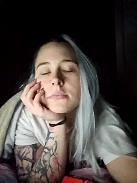 Snapshot of ChristinaWheeled11 chatting on 8, 3, 2026 ChristinaWheeled11 online show from 8, 3, 2026