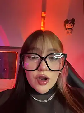 Daniela ruizz online show from 4, 3, 2026