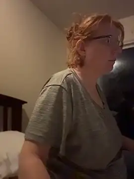 Lenaravenswood online show from 8, 4, 2026