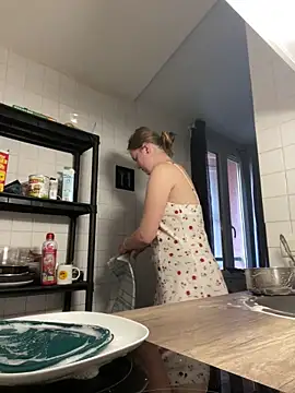 Snapshot of Vikml166 chatting on 16, 3, 2026 Vikml166 online show from 16, 3, 2026