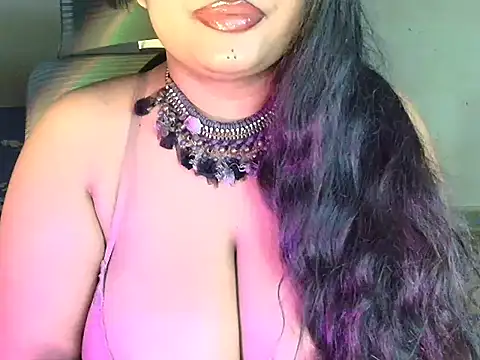 Snapshot of HEZALNUT chatting on 18, 4, 2026 HEZALNUT online show from 18, 4, 2026