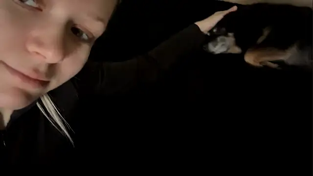 ZaidaSchwarten online show from 7, 4, 2026