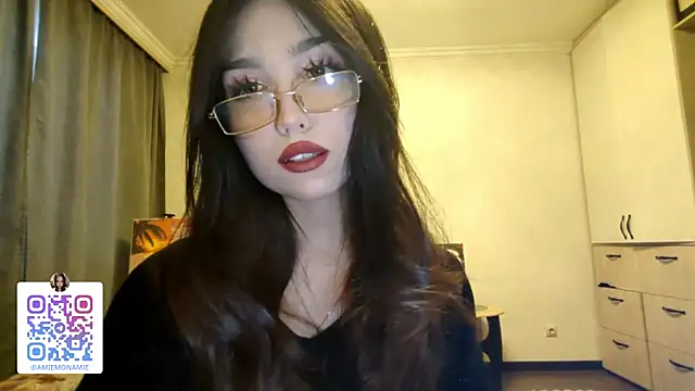 Qwami Amie online show from 11, 1, 2026