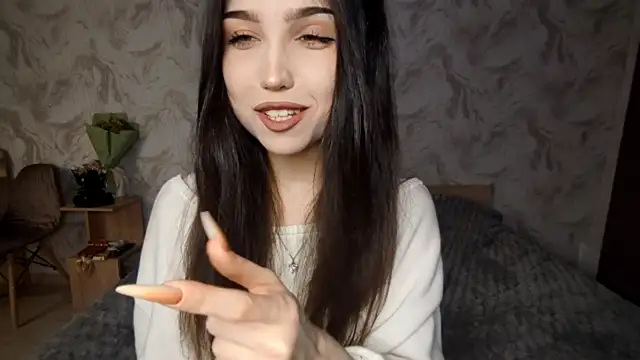 Qwami Amie online show from 23, 3, 2026