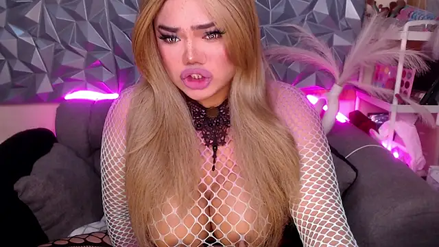 AlwaysHornyMia online show from 17, 1, 2026