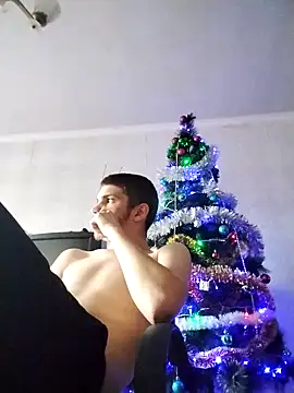 Snapshot of BradPierce chatting on 19, 12, 2025 BradPierce online show from 19, 12, 2025