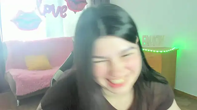 KisaModel online show from 1, 5, 2026