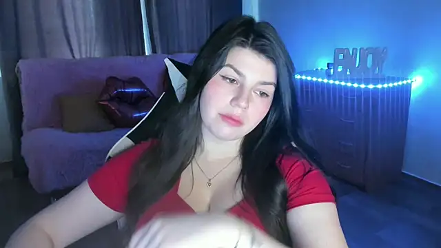 KisaModel online show from 29, 5, 2026