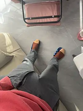 qwe522522 online show from 9, 1, 2026