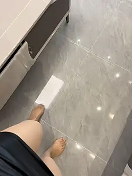 qwe522522 online show from 24, 4, 2026