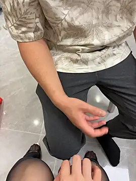 qwe522522 online show from 24, 4, 2026