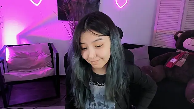 Snapshot of SirenMystiq chatting on 25, 3, 2026 SirenMystiq online show from 25, 3, 2026