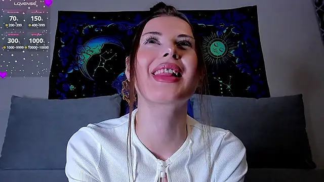 XxxCosmicBitch online show from 5, 2, 2026