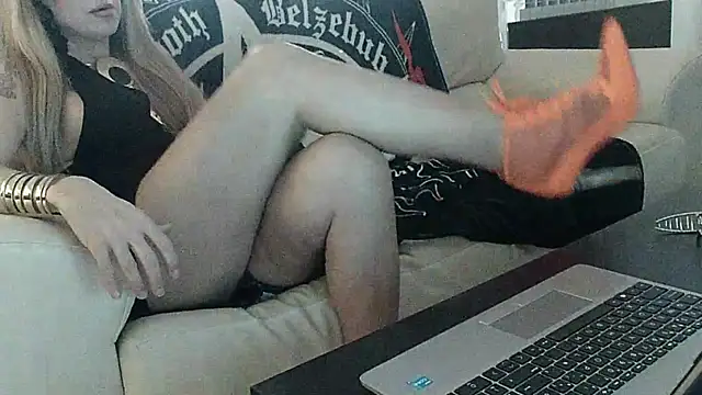 Sandro7879 online show from 13, 2, 2026