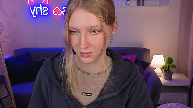 Snapshot of AsyaLumi chatting on 22, 12, 2025 AsyaLumi online show from 22, 12, 2025