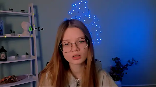 caroline eclipse online show from 21, 12, 2025