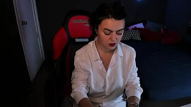 Sofia Fisher online show from 18, 12, 2025