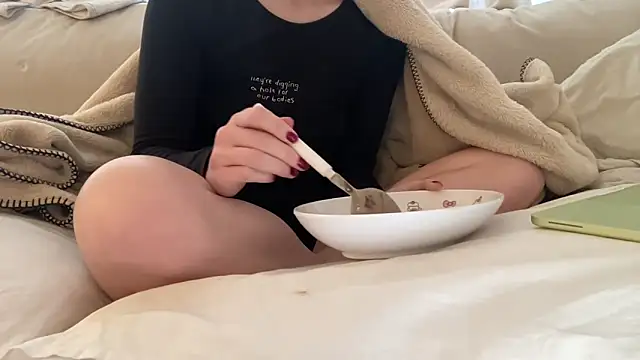 ijustturned18today online show from 27, 4, 2026