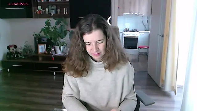 SofiaBoone online show from 5, 2, 2026