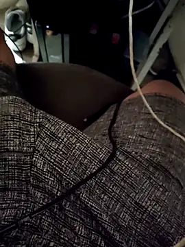 EL Y ELLA online show from 22, 12, 2025