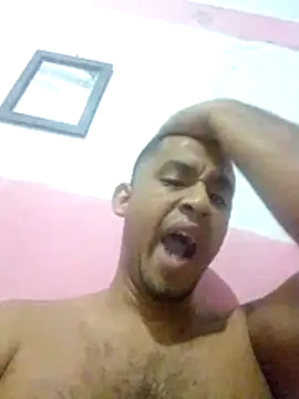 Snapshot of lesoley chatting on 19, 12, 2025 lesoley online show from 19, 12, 2025