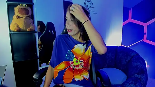Maya Storm  online show from 23, 5, 2026