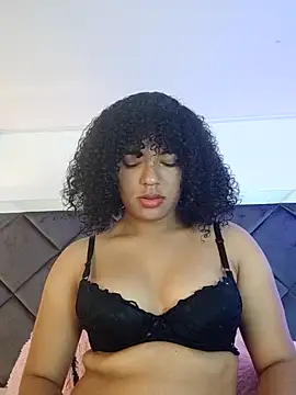 LunaaCurly online show from 15, 3, 2026