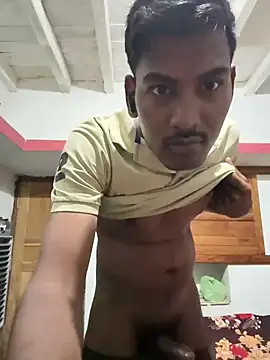 Snapshot of rahul_ss21 chatting on 8, 7, 2026 rahul ss21 online show from 8, 7, 2026