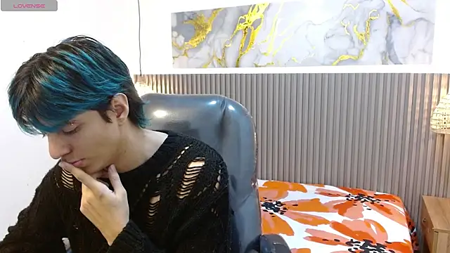 CodyTaylor  online show from 18, 12, 2025