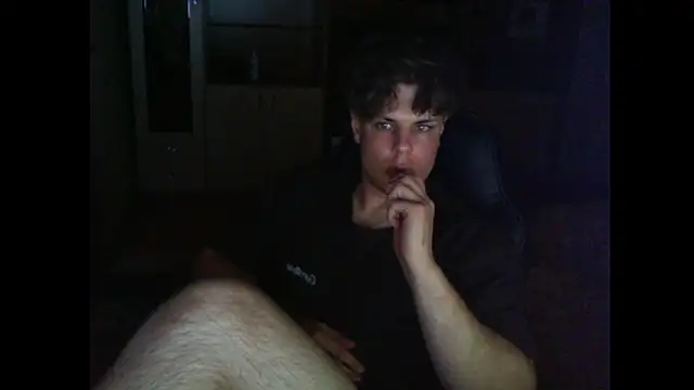 Snapshot of GymGuy0505 chatting on 29, 5, 2026 GymGuy0505 online show from 29, 5, 2026