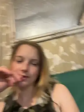 Snapshot of Barbika19 chatting on 16, 4, 2026 Barbika19 online show from 16, 4, 2026