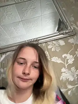 Snapshot of Barbika19 chatting on 6, 5, 2026 Barbika19 online show from 6, 5, 2026