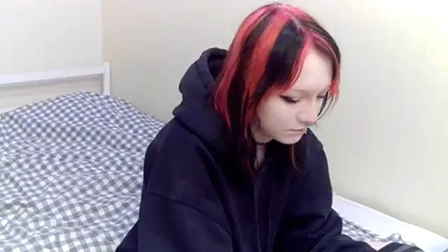 Shine Luna online show from 31, 1, 2026