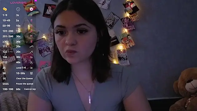 YummyTira online show from 5, 2, 2026