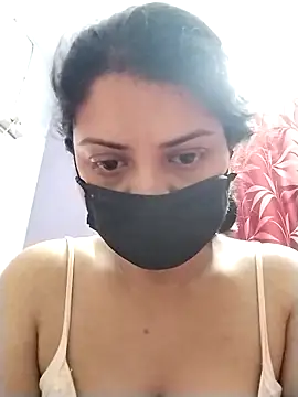 lustypoo online show from 4, 2, 2026