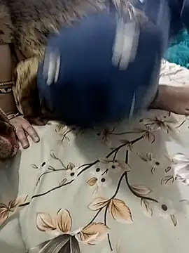 BEST-LOVER-1 online show from 8, 3, 2026