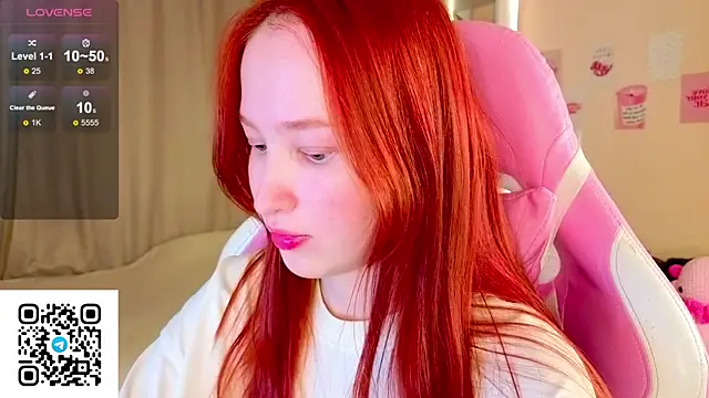 Snapshot of sunflare_ chatting on 11, 4, 2026 sunflare online show from 11, 4, 2026