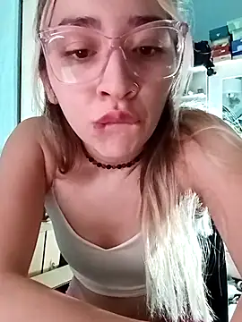 soylulita07 online show from 4, 2, 2026