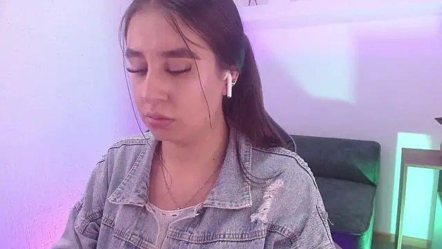 Cherylloviing  online show from 6, 2, 2026