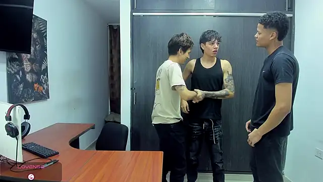 Hot sexmature online show from 18, 1, 2026