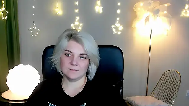 EvaEvals online show from 16, 12, 2025