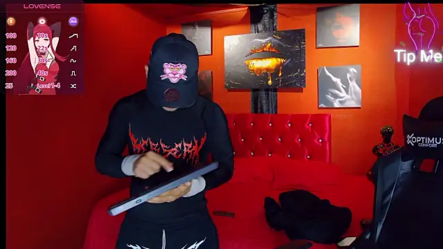 MagnusKnight  online show from 7, 2, 2026