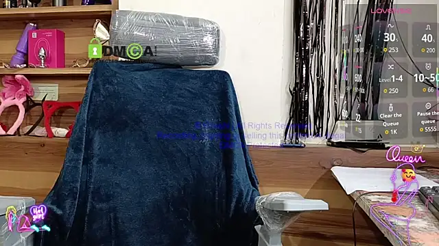 khushigoesnaughty0 online show from 12, 5, 2026