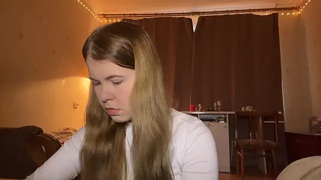 MaevAmy online show from 12, 1, 2026