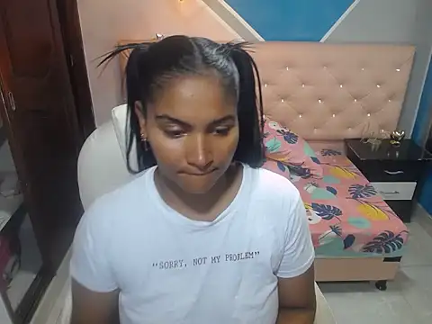 Snapshot of Celeste_wood chatting on 16, 12, 2025 Celeste wood online show from 16, 12, 2025